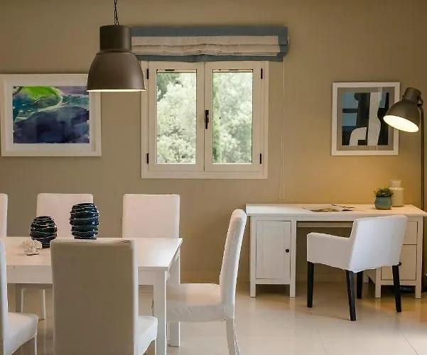 Alkyoni * 费斯卡尔德宏