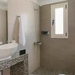 Alkyoni Villa *